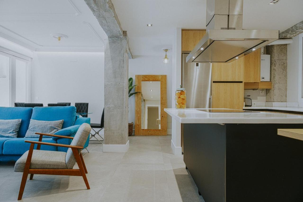 Six Apartments By Caleta Homes Málaga Eksteriør bilde