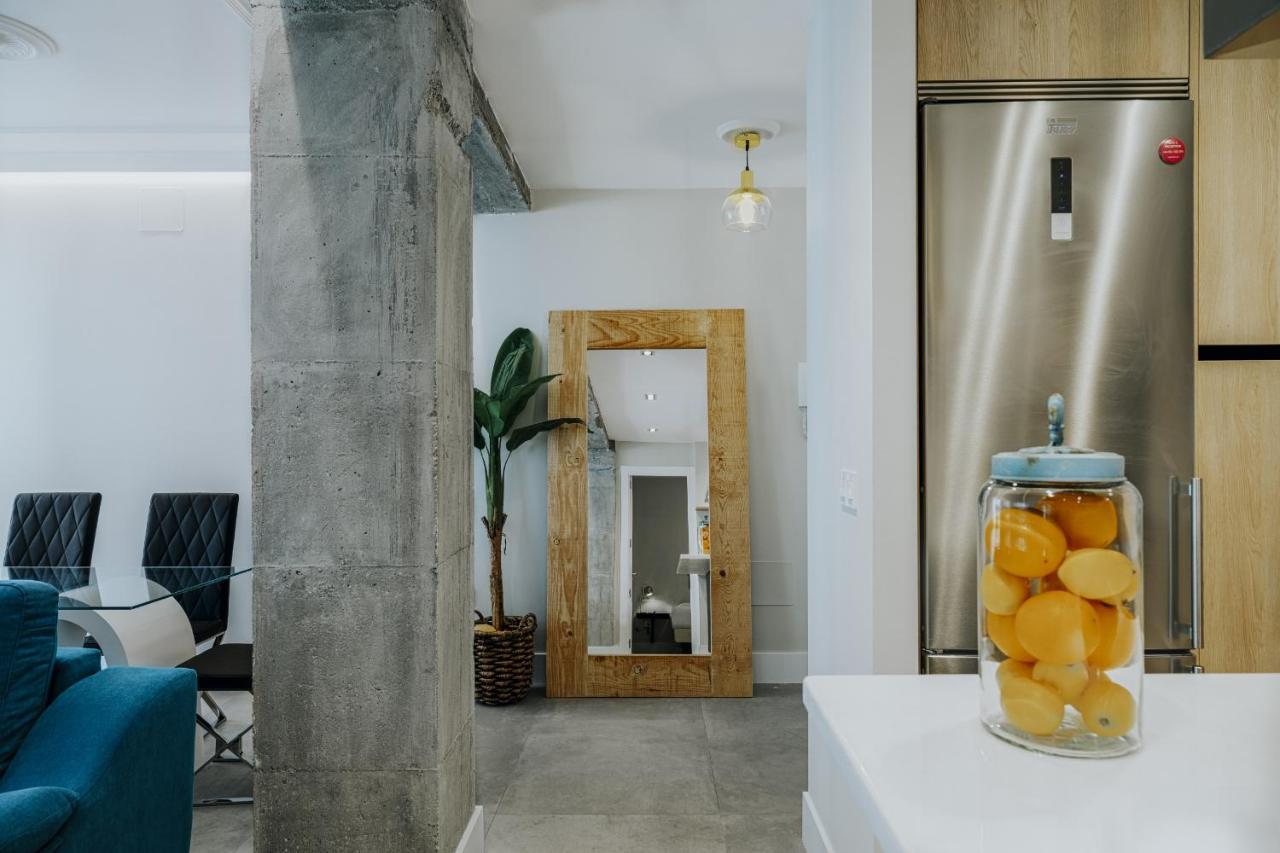 Six Apartments By Caleta Homes Málaga Eksteriør bilde