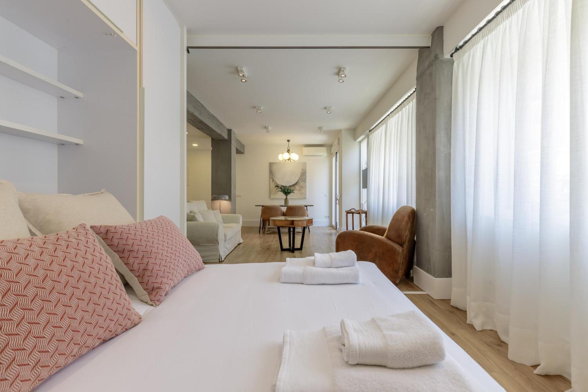 Six Apartments By Caleta Homes Málaga Eksteriør bilde