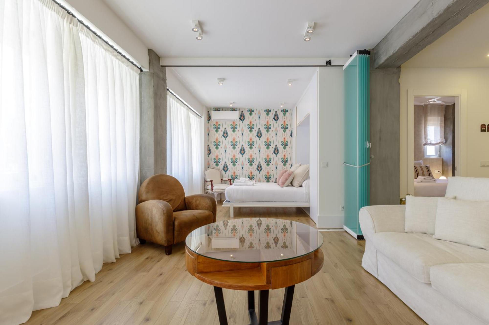 Six Apartments By Caleta Homes Málaga Eksteriør bilde