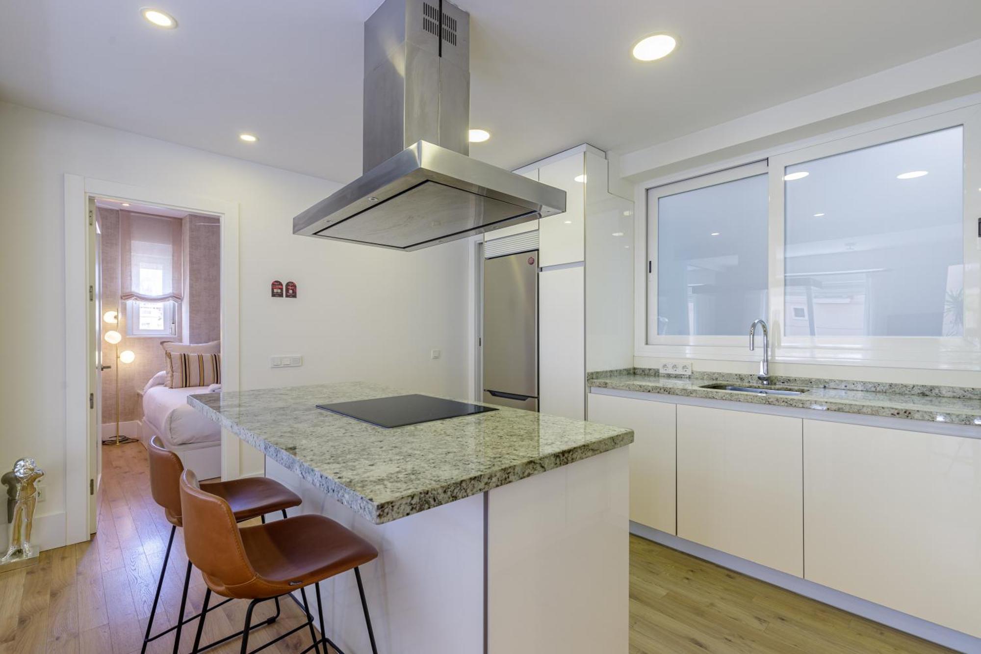 Six Apartments By Caleta Homes Málaga Eksteriør bilde