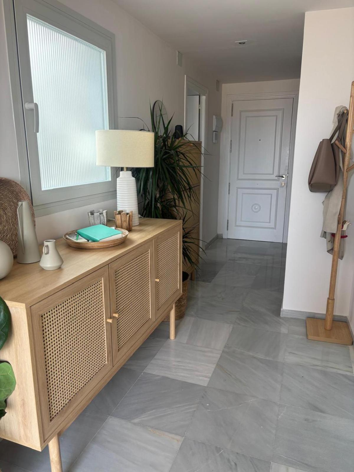 Six Apartments By Caleta Homes Málaga Eksteriør bilde